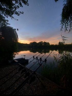 Lacul Varlaam 2020 - 11916926610595262345045471403623003031798630n.jpg